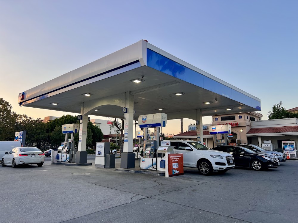 Chevron Station Sunnyvale