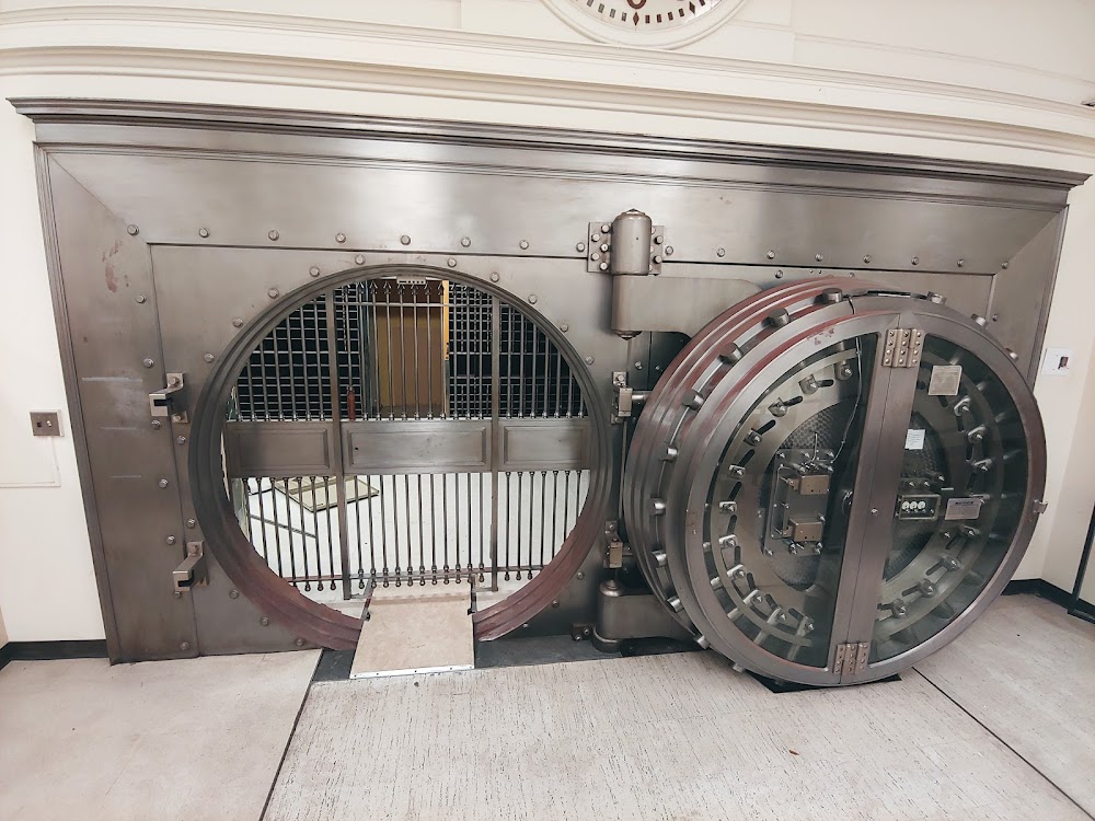 two wheeled locksmith