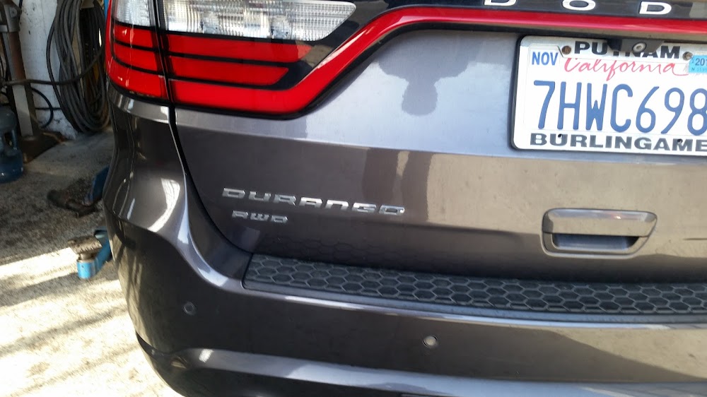 U & I Auto Safety Center